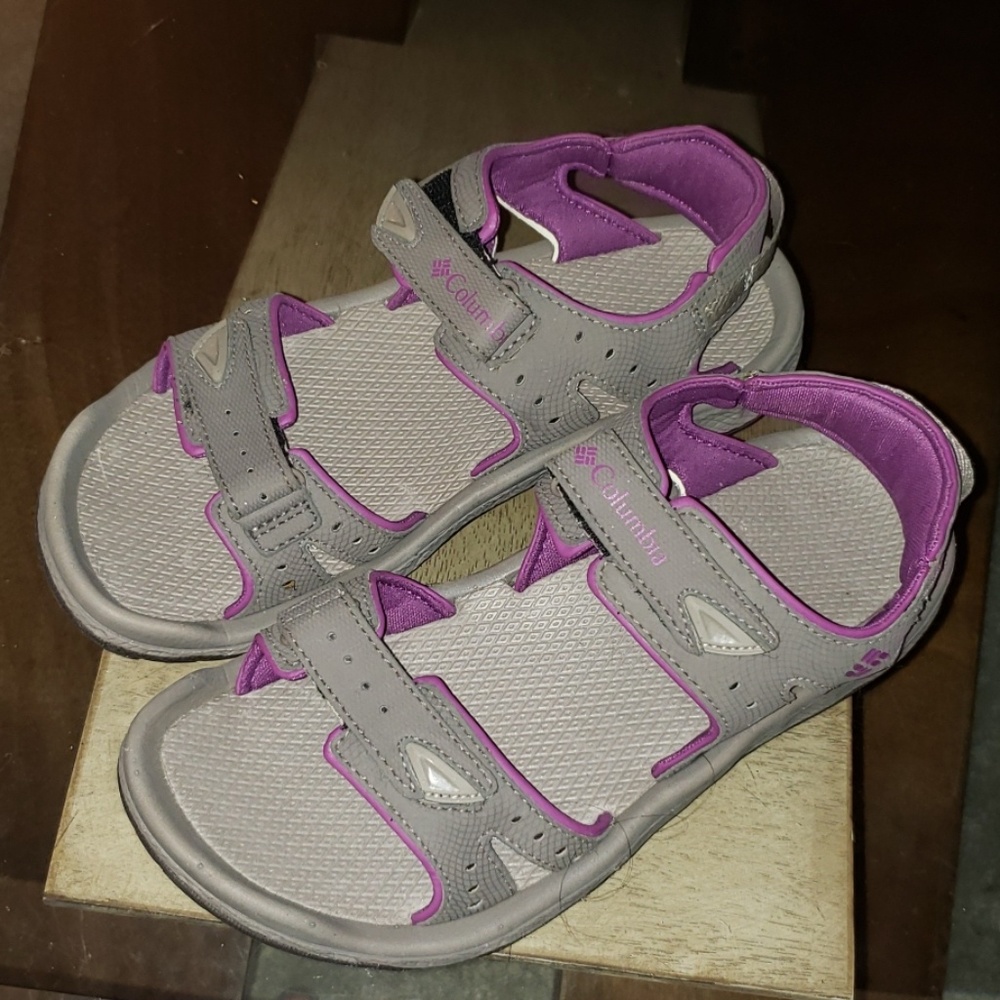 Brand new Columbia sandals
